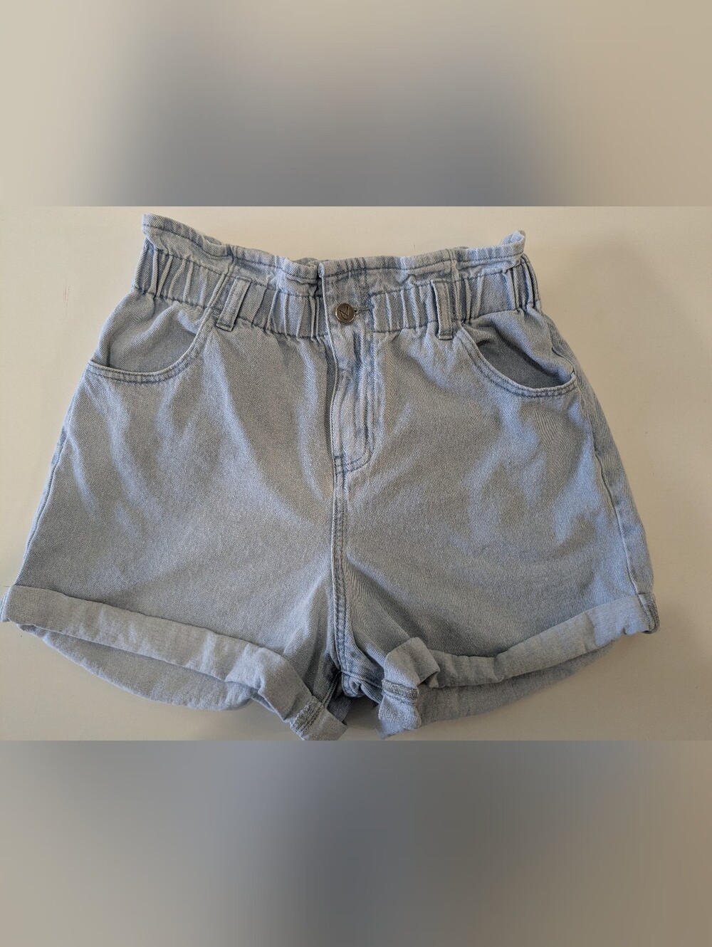 MP/D (or MP|D) light wash denim paperbag shorts – size M
